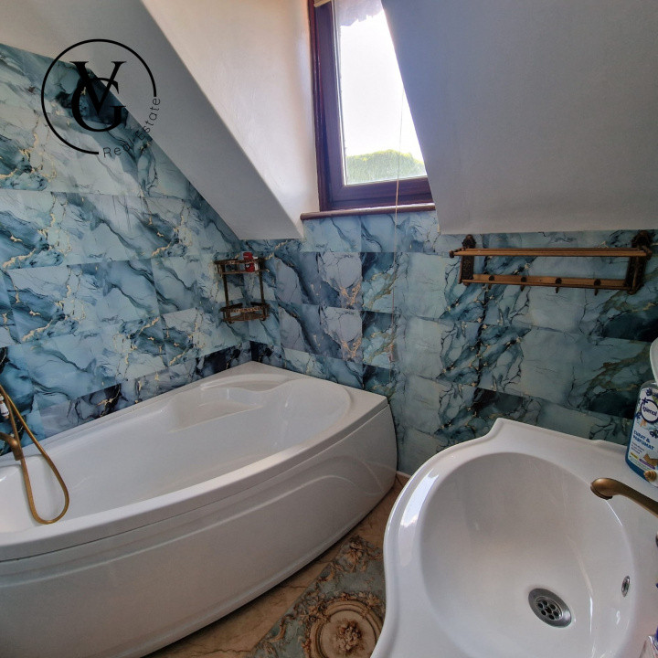 Apartament cinci camere in vila - Parcul Carol