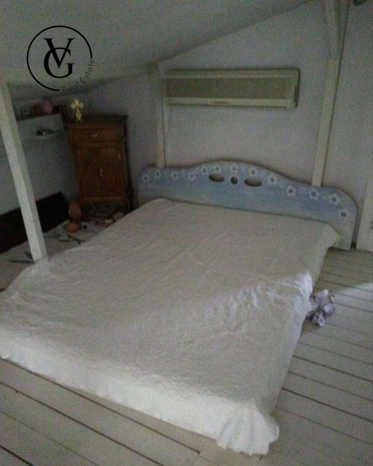 Apartament trei camere la curte - Gara de Nord