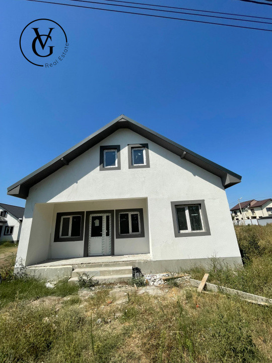 Casa de 3 camere | Lumina