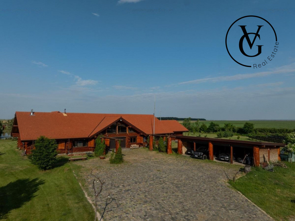 Domeniu complet utilat 4,9 ha, cu iazuri și Vila premium - Grădiștea