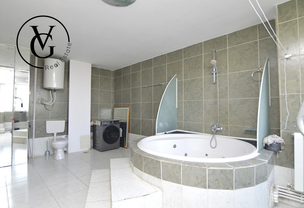 Apartament trei camere - Unirii