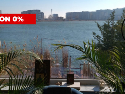 Vila  - Mamaia Sat - pe malul lacului