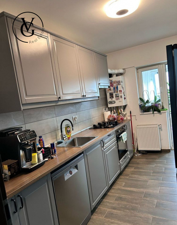 Apartament 3 camere - Metrou Nicolae Teclu