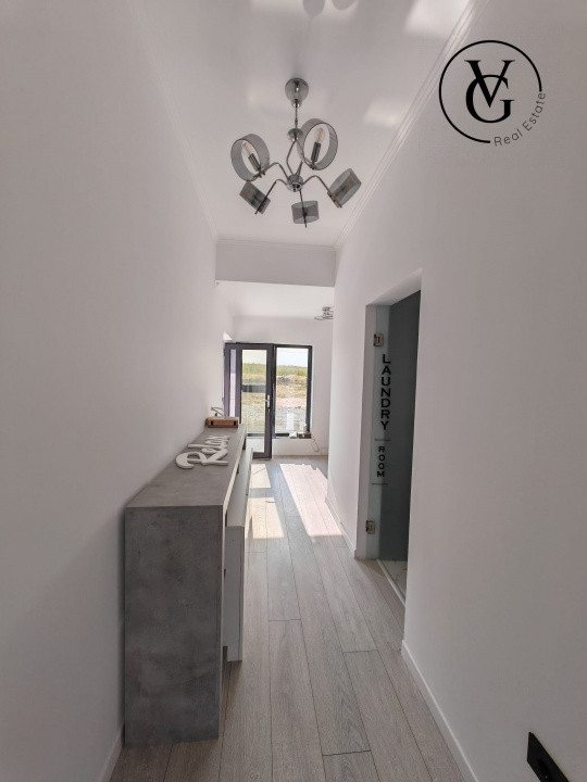 Casa de 4 camere, complex cu circuit inchis | Valu Traian