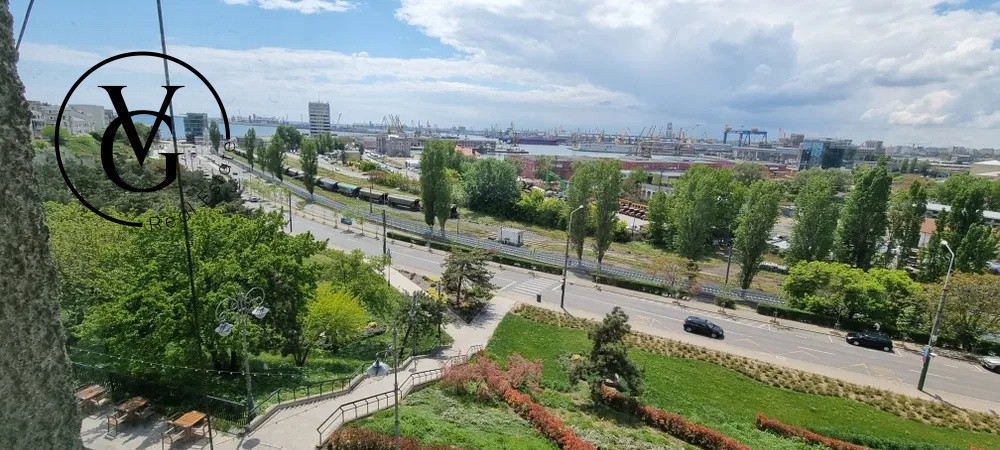 Apartament 3 camere | Piata Ovidiu | Vedere spre mare 