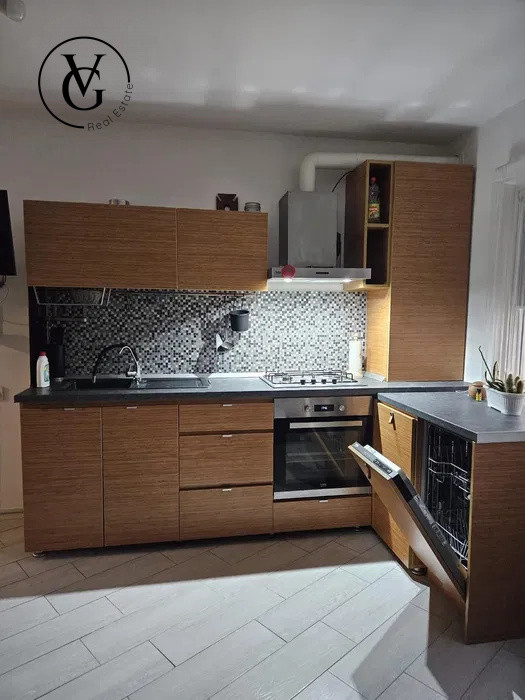 Apartament 3 camere - zona Faleza Nord
