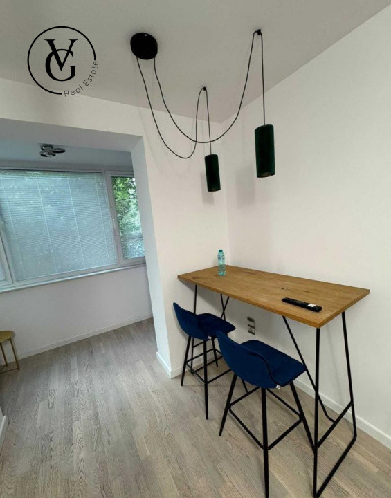 Apartament 2 camere Piata Amzei Romana