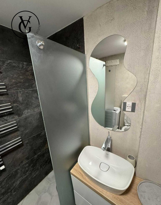 Apartament 2 camere Piata Amzei Romana