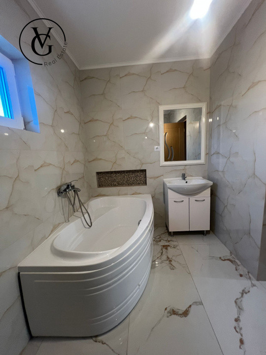 Casa de 5 camere | Navodari