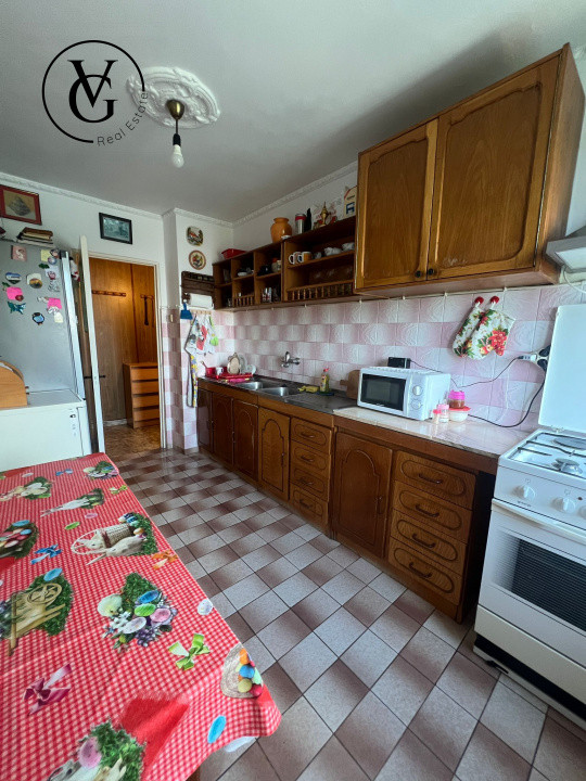 APARTAMENT DE 4 CAMERE TOMIS NORD
