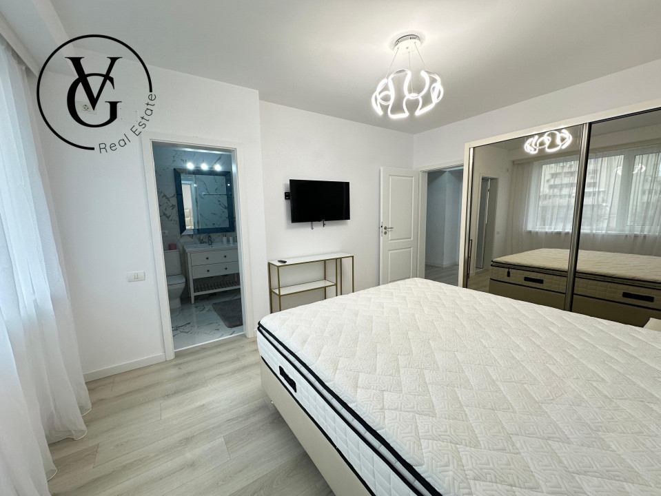 Apartament 4 camere- Faleza Nord - vedere la mare 