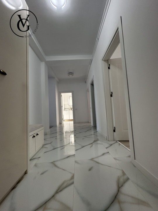 Apartament 4 camere- Faleza Nord - vedere la mare 