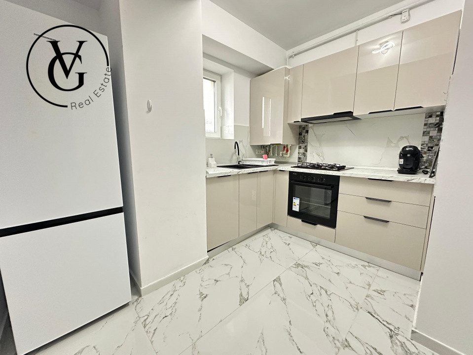 Apartament 4 camere- Faleza Nord - vedere la mare 