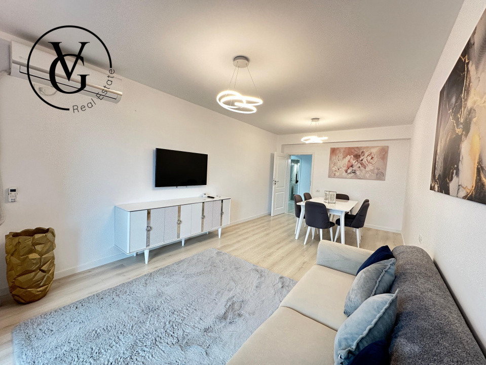 Apartament 4 camere- Faleza Nord - vedere la mare 
