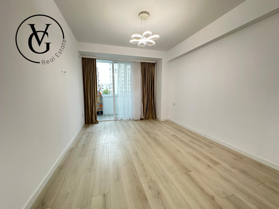 Apartament 4 camere- Faleza Nord - vedere la mare 