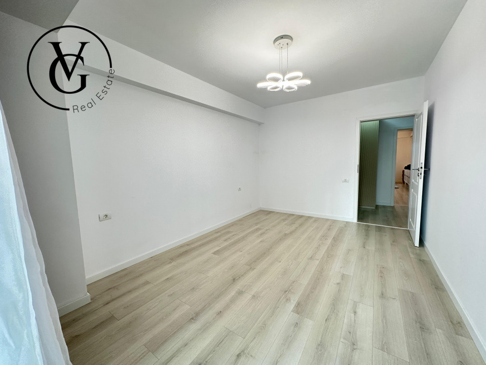 Apartament 4 camere- Faleza Nord - vedere la mare 