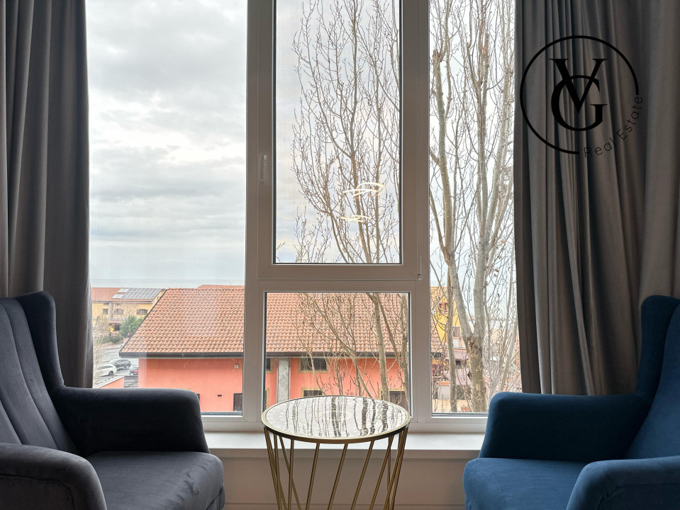 Apartament 4 camere- Faleza Nord - vedere la mare 