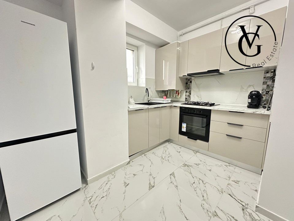 Apartament 4 camere- Faleza Nord - vedere la mare 