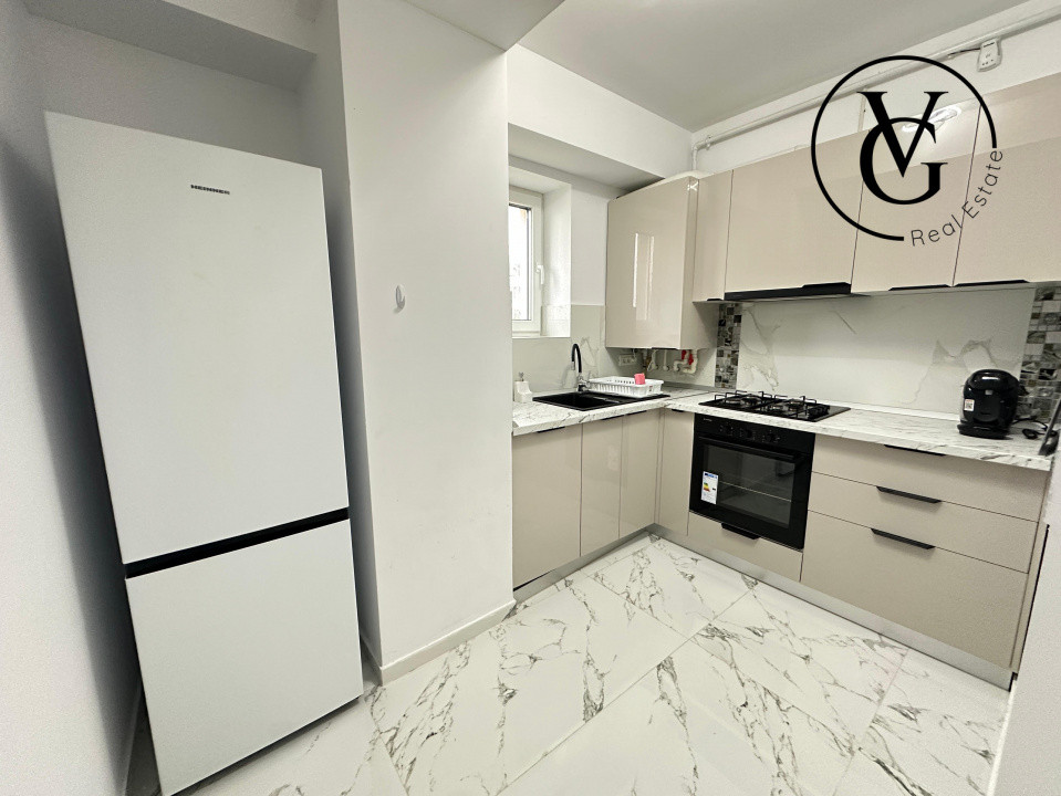 Apartament 4 camere- Faleza Nord - vedere la mare 