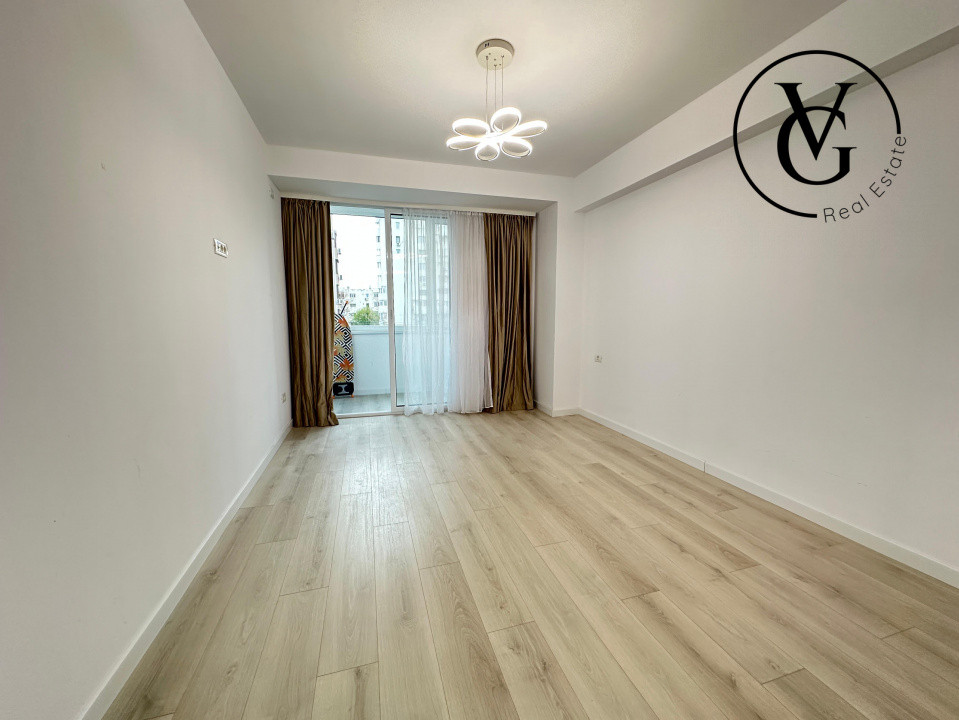 Apartament 4 camere- Faleza Nord - vedere la mare 