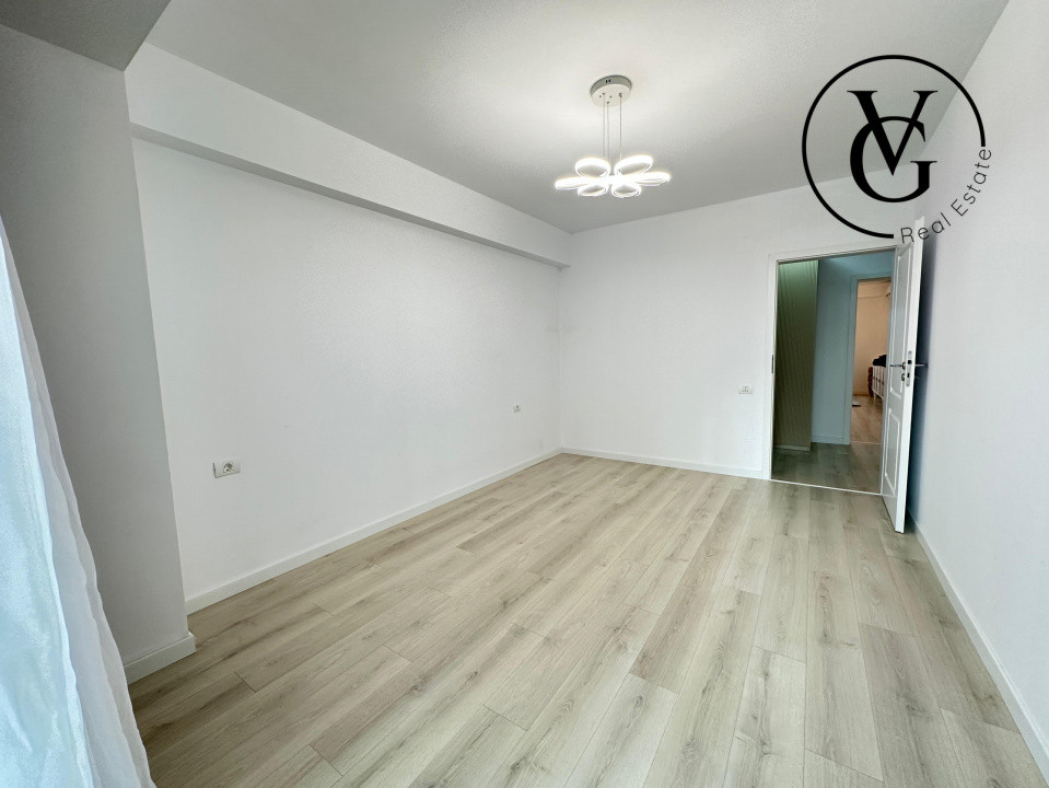 Apartament 4 camere- Faleza Nord - vedere la mare 