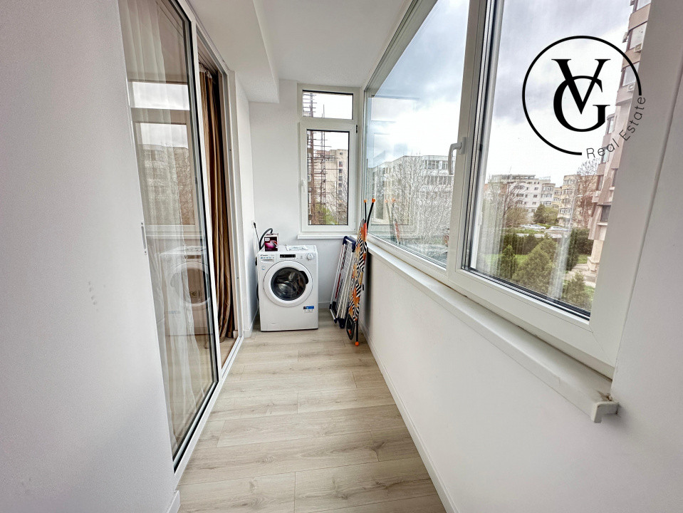 Apartament 4 camere- Faleza Nord - vedere la mare 