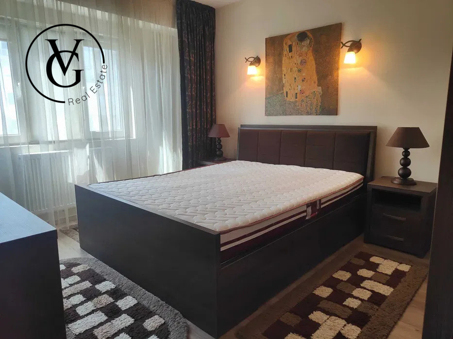 Apartament 2 camere - zona Casa de Cultura