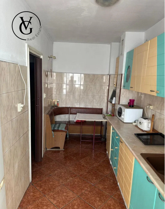Apartament 3 camere - Drumul Taberei - Metrou Valea Ialomiței