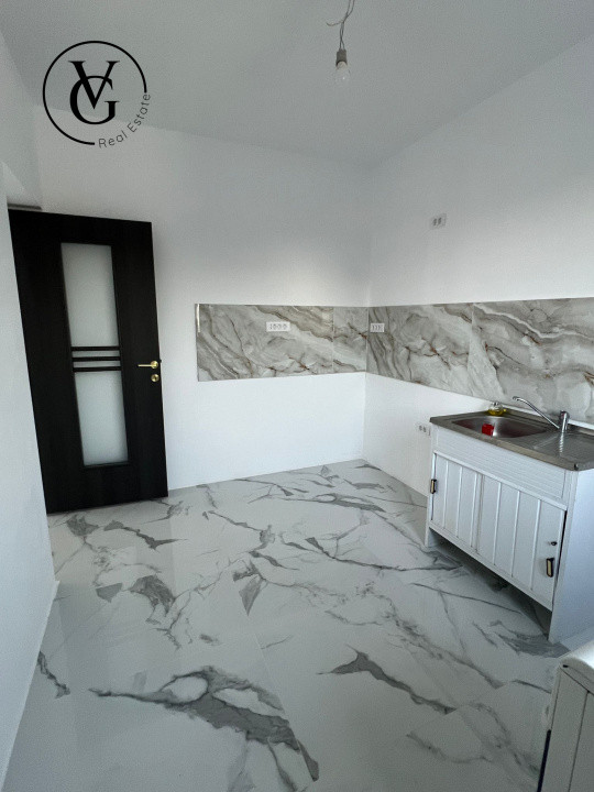 Casa individuala 4 camere | Ovidiu zona centrala