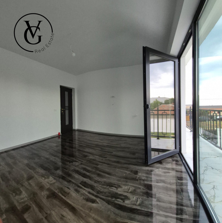 Casa individuala 4 camere | Ovidiu zona centrala