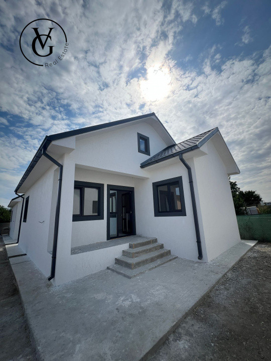 Casa de 3 camere la cheie | Navodari