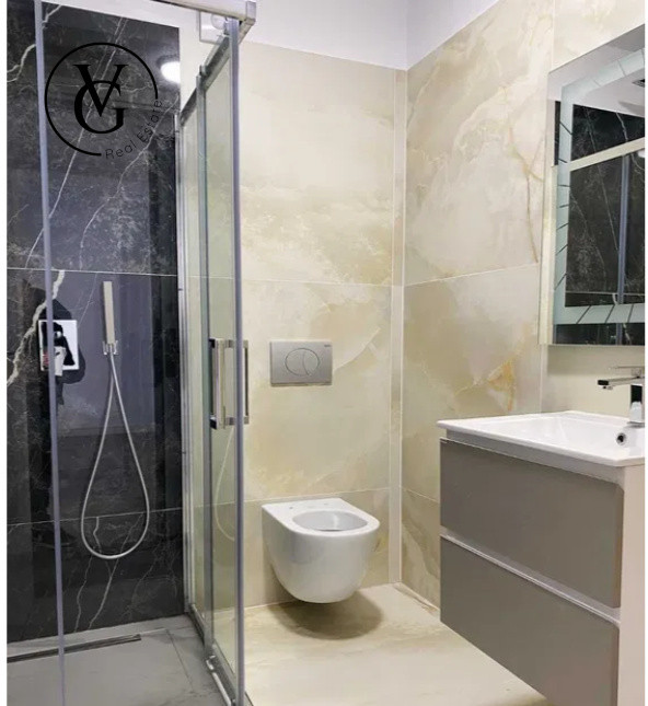Vanzare garsoniera White Tower Mamaia