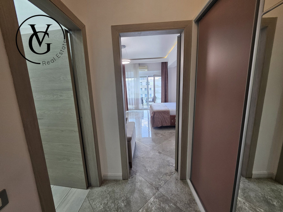 Vanzare garsoniera White Tower Mamaia