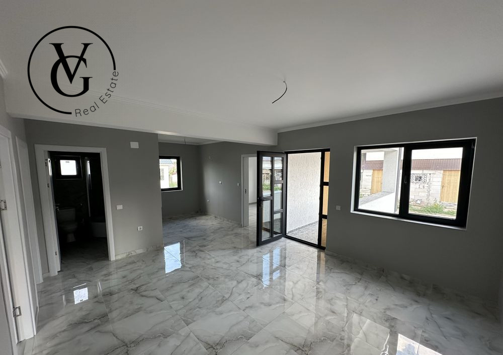 Casa de vanzare 4 camere | Navodari