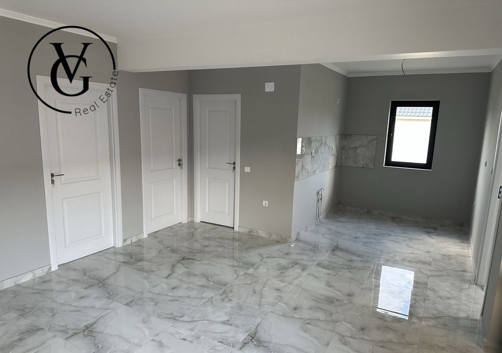 Casa de vanzare 4 camere | Navodari