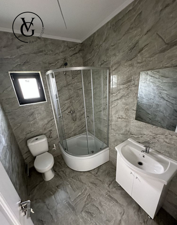 Casa de vanzare 4 camere | Navodari