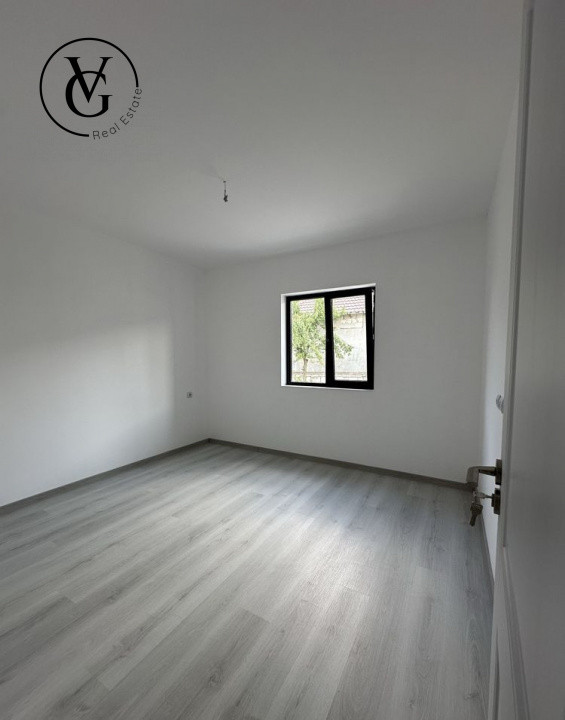 Casa de vanzare 4 camere | Navodari