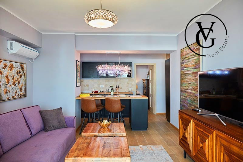 Apartament 2 camere | Mamaia | Vedere către lac și mare