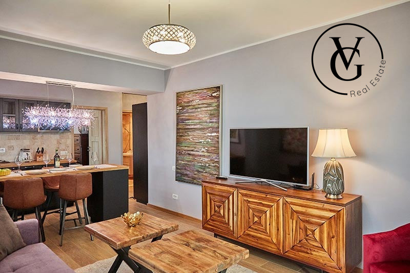 Apartament 2 camere | Mamaia | Vedere către lac și mare