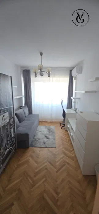 Apartament 3 camere - zona Centrala