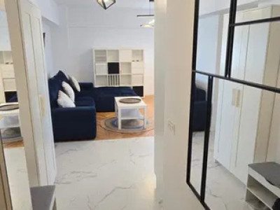 Apartament 3 camere - zona Centrala