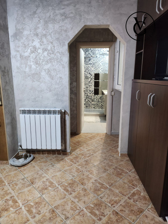 Apartament 2 camere - zona Poarta 6