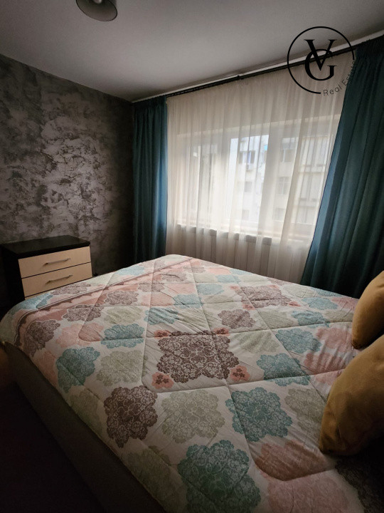 Apartament 2 camere - zona Poarta 6