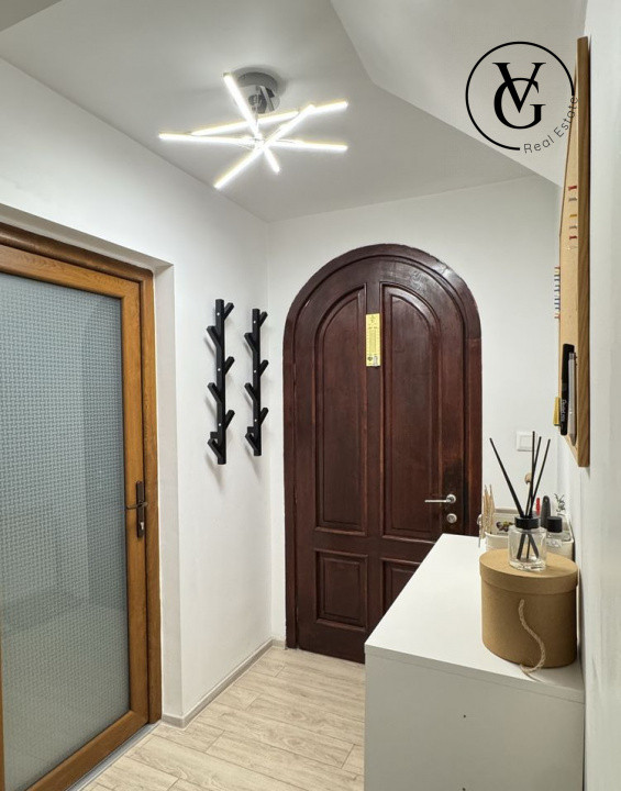 Apartament 2 camere și curte interioară - zona Delfinariu