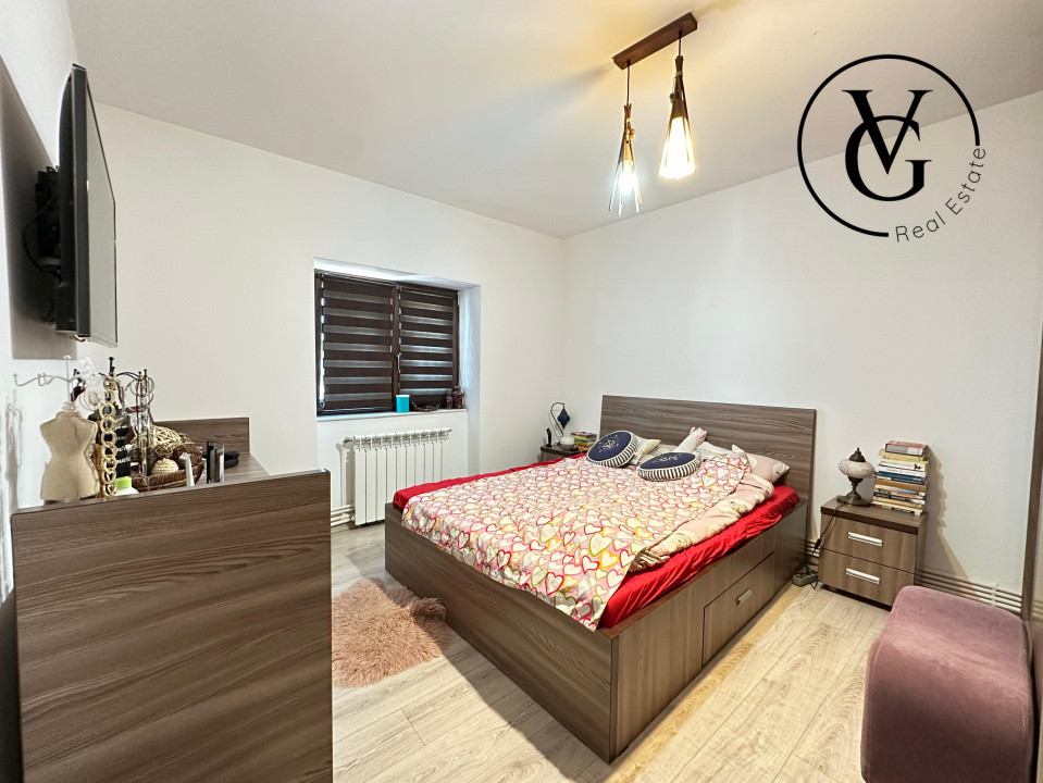 Apartament decomandat 3 camere - zona Gara - vedere spre mare