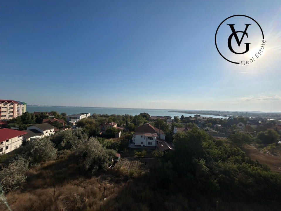 Apartament 4 camere cu terasa vedere lac