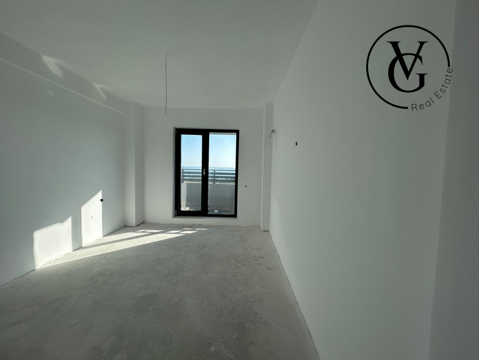 Apartament 4 camere penthouse cu terasa vedere panoramica lac Siutghiol