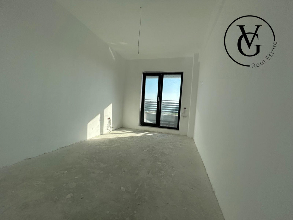 Penthouse 4 camere cu terasa - vedere panoramica lac Siutghiol