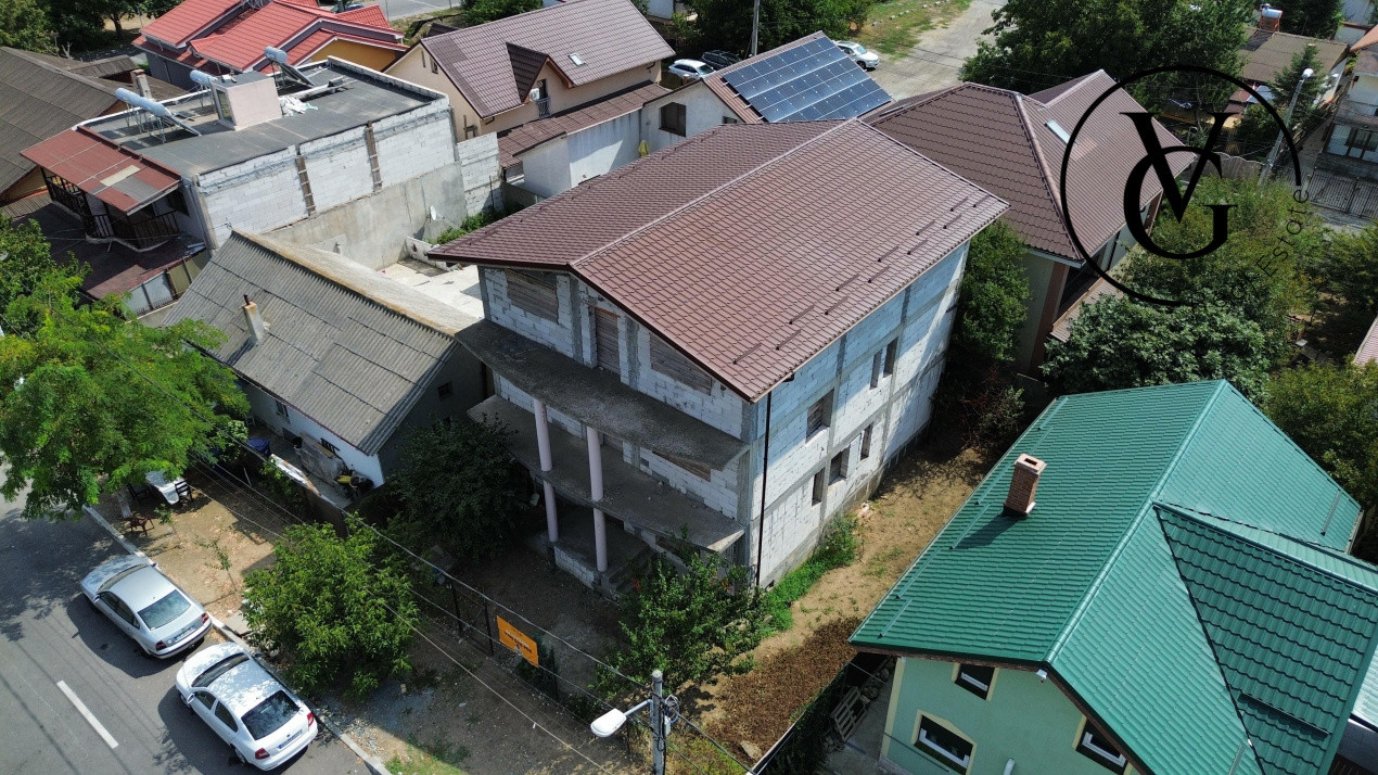 Casă P+1+M pretabilă pensiune – Eforie Nord - 11 camere