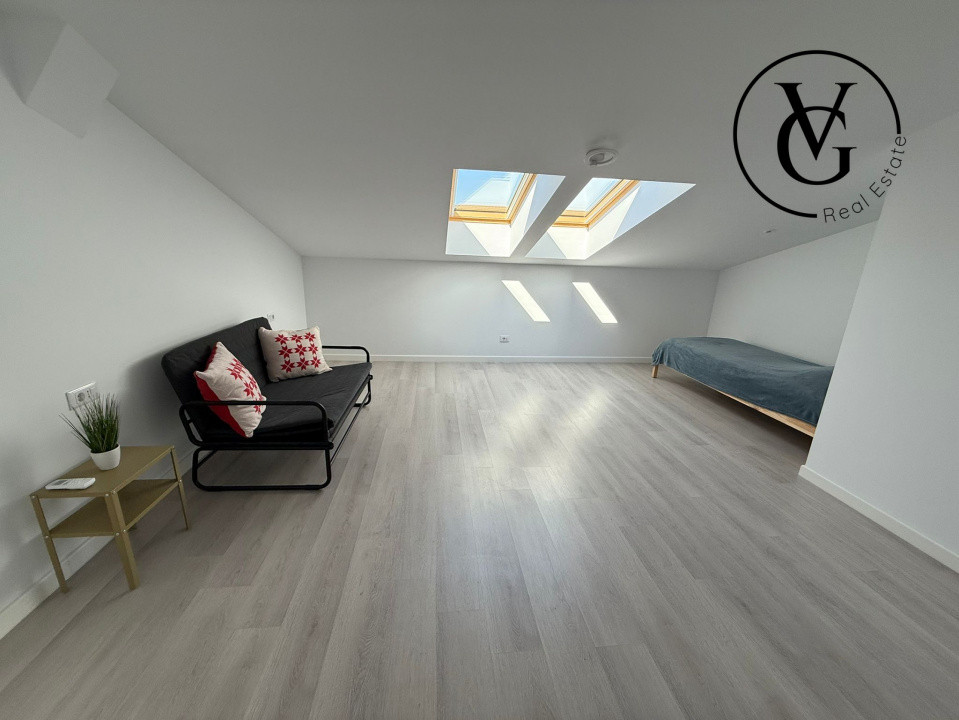 Vila 5 camere Amsamblu Rezidential Mobexpert Homes I Pipera ! Parcare